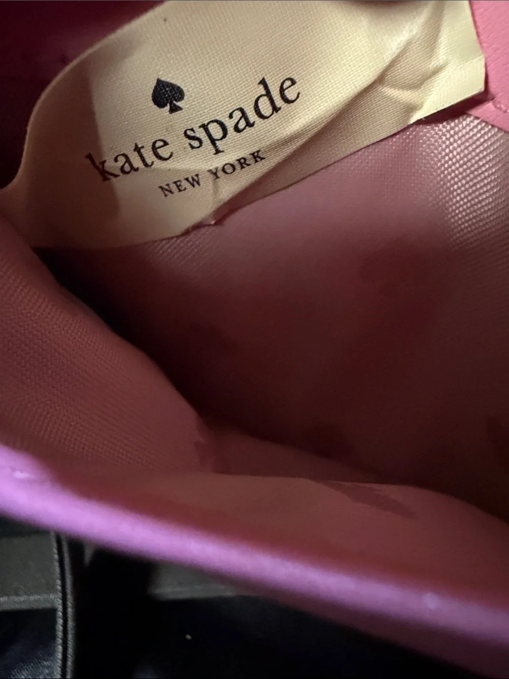 EUC Kate Spade White Perforated Leather Zip Wristlet with Gold Logo